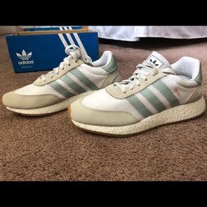 Adidas Originals Women’s I-5923 Sneaker